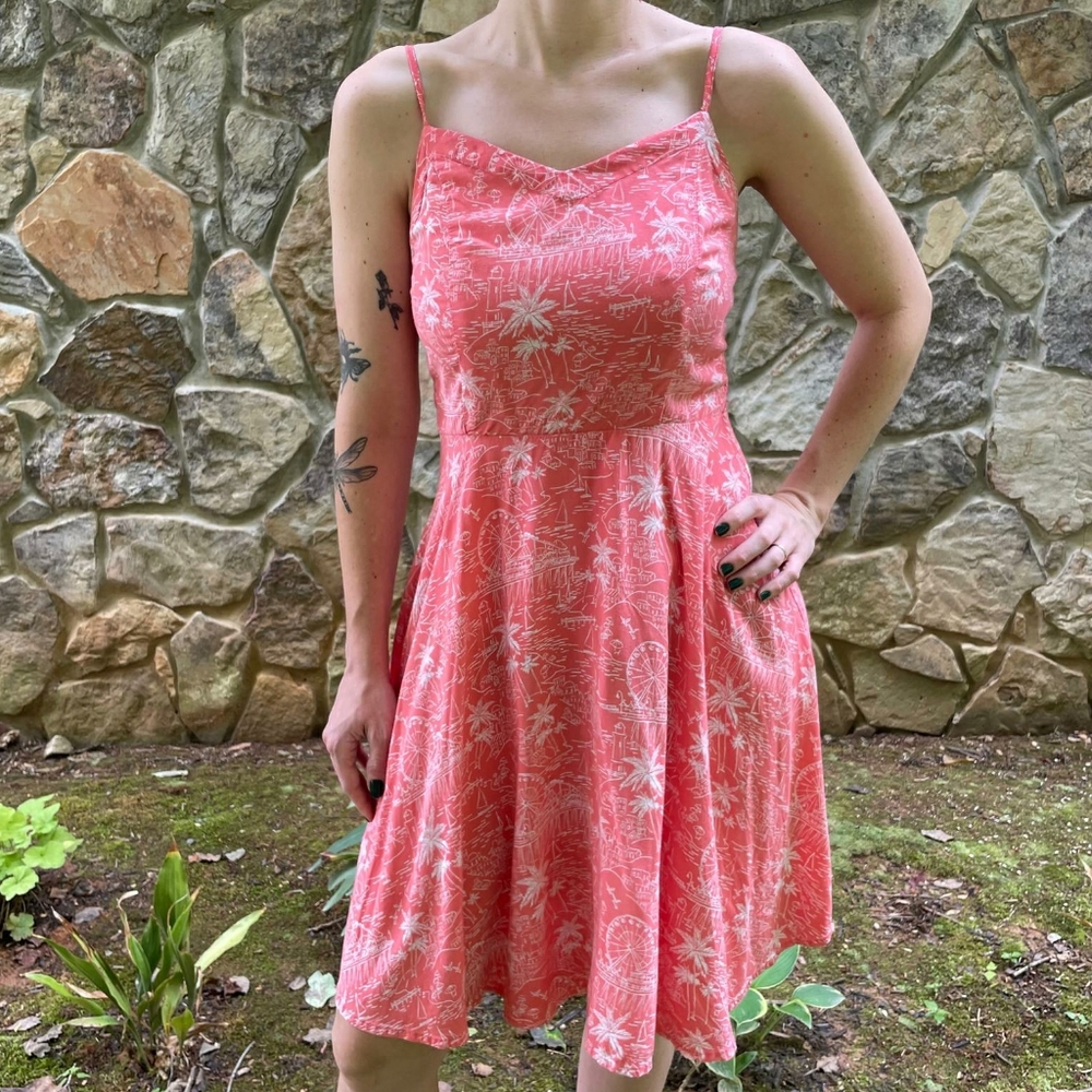Old Navy Coral / Salmon Pink Sundress